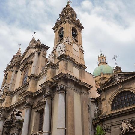 Charming House In The Historic Center Of Palermo Apartment Екстериор снимка