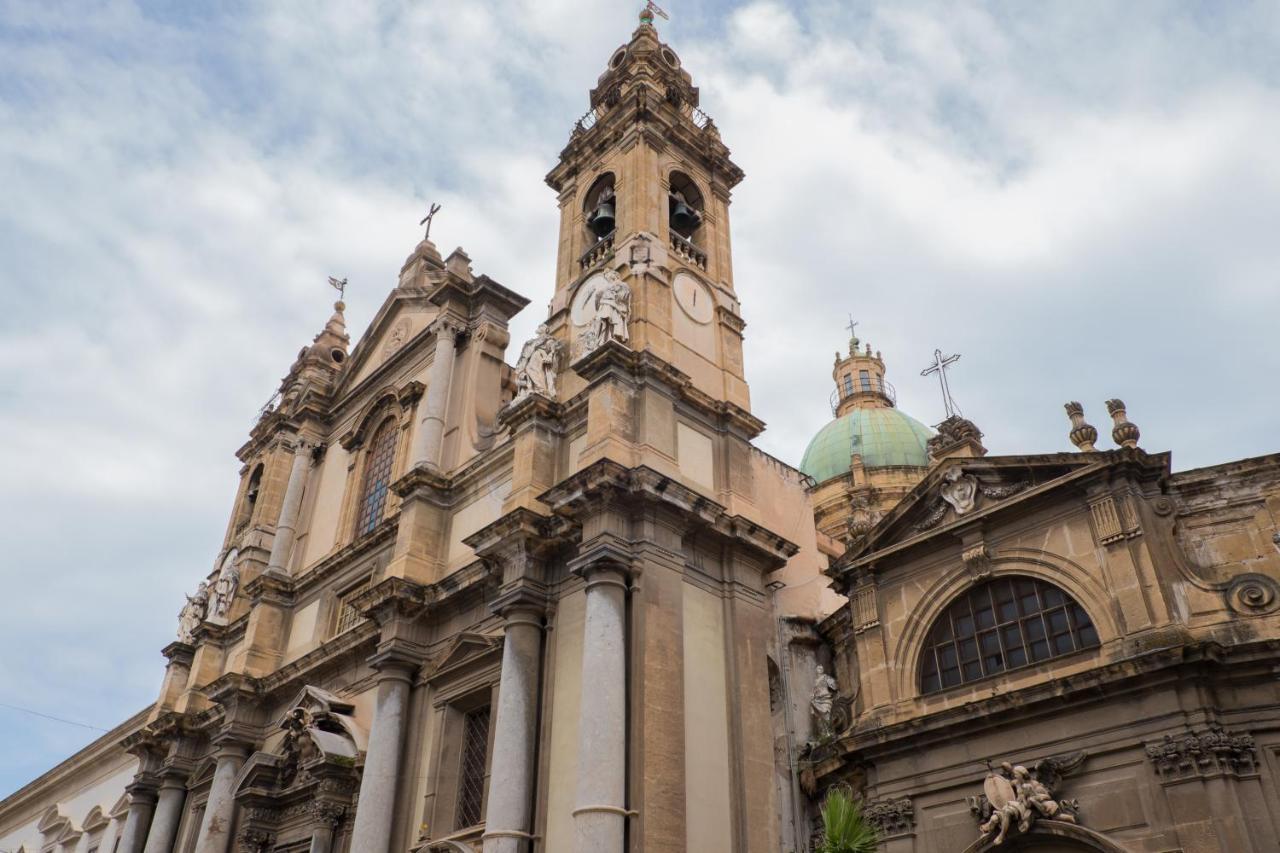 Charming House In The Historic Center Of Palermo Apartment Екстериор снимка