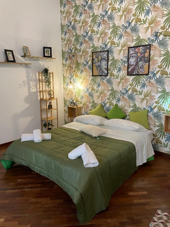 Charming House In The Historic Center Of Palermo Apartment Екстериор снимка